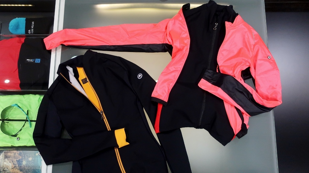 assos アソスmille jacket evo7  メンズXSサイズ　真冬用