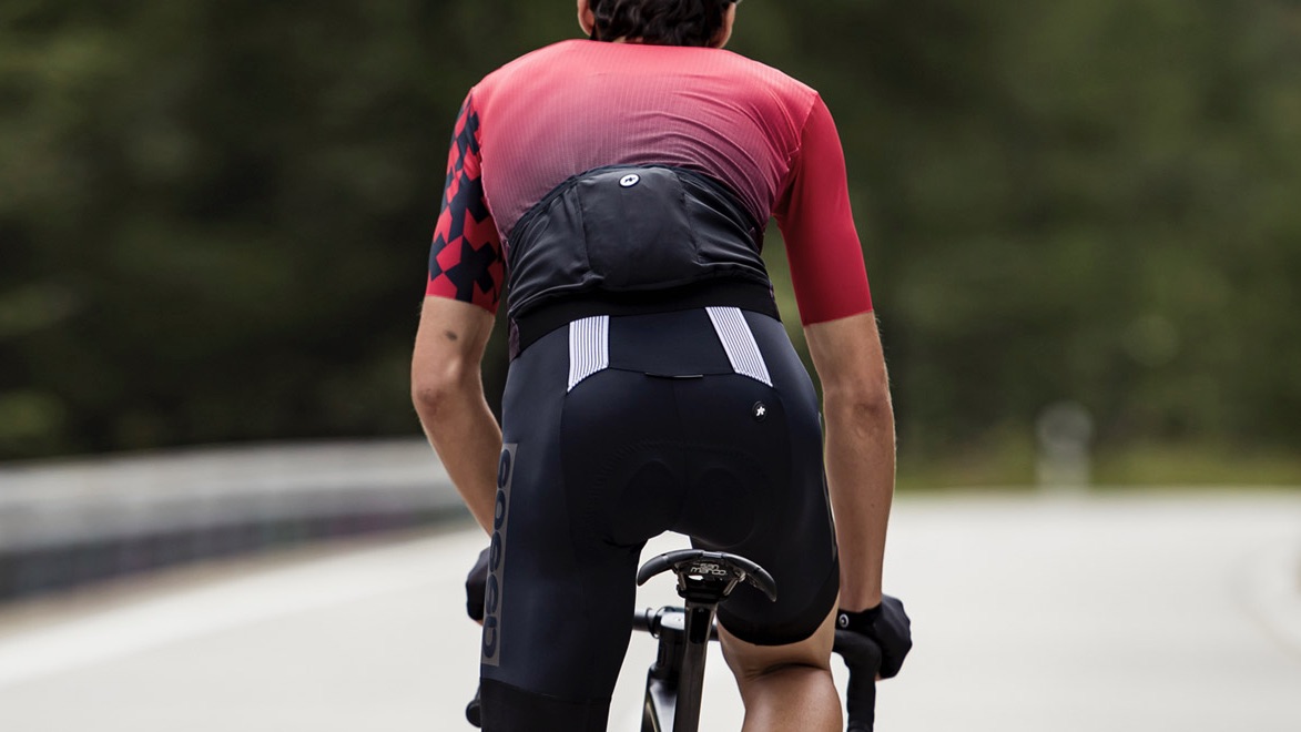 ASSOS アソス EQUIPE RS CLIMACODE ビブショーツ S-